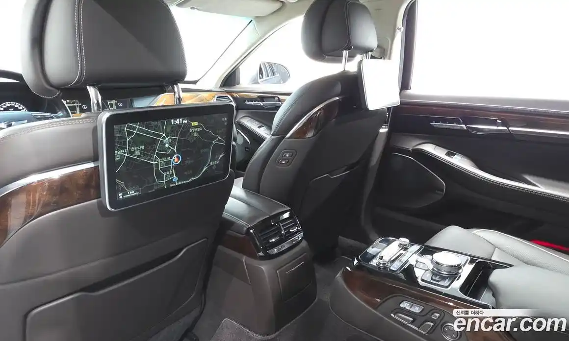 Genesis EQ900 2016 5.0 автомат (гидро), фото 19