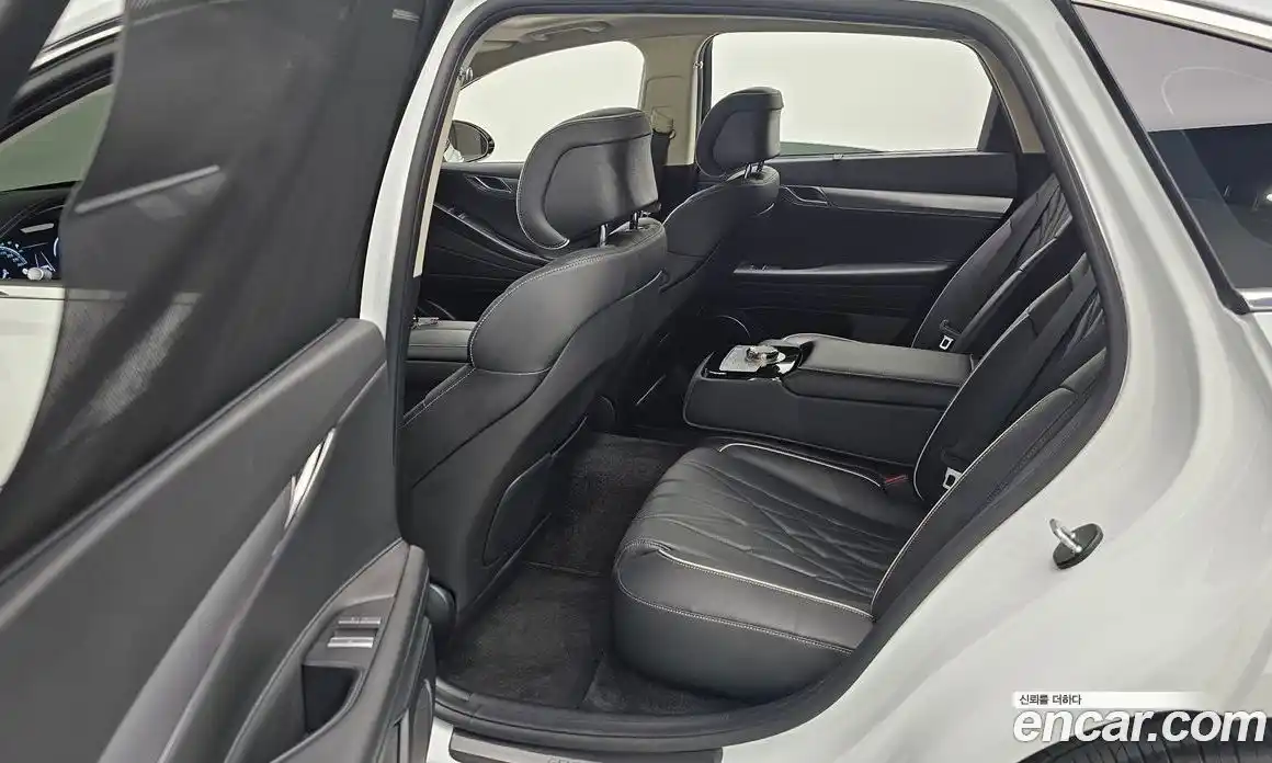 Genesis G80 2023 2.5 автомат (гидро), фото 12
