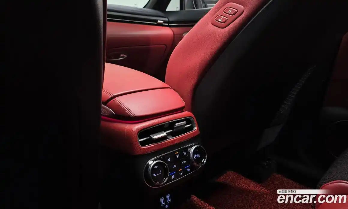 Genesis GV70 2021 2.5 автомат (гидро), фото 19