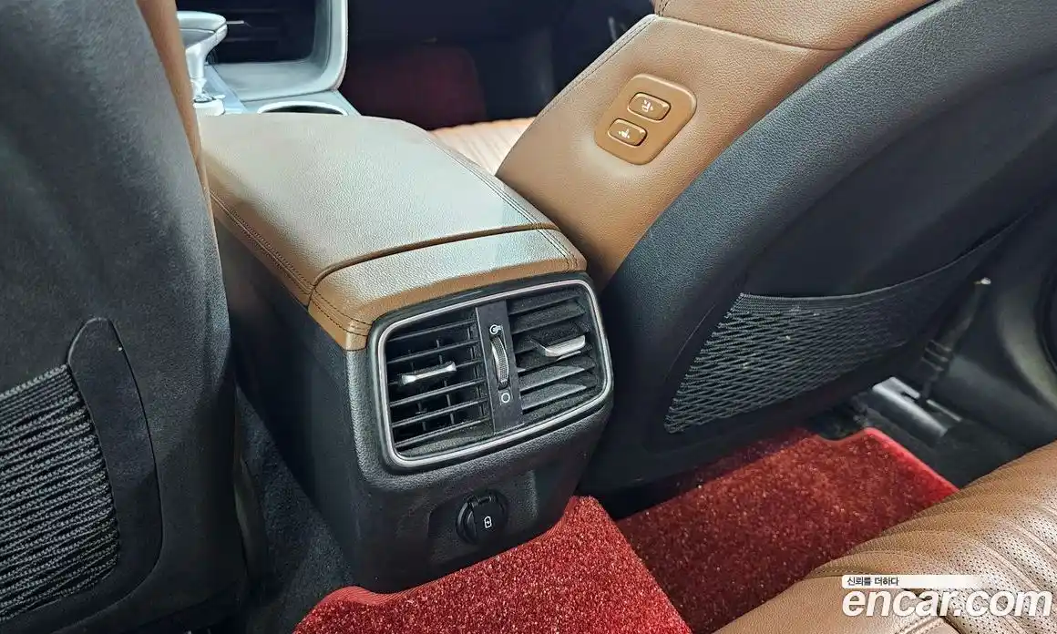Genesis G70 2019 2.0 автомат (гидро), фото 31