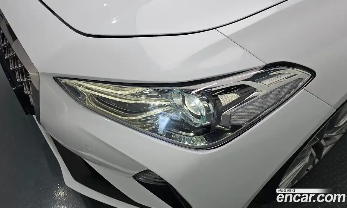 Genesis G70 2019 2.0 автомат (гидро), фото 8