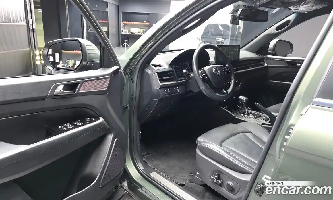 SsangYong Rexton 2024 2.2 автомат (гидро), фото 13