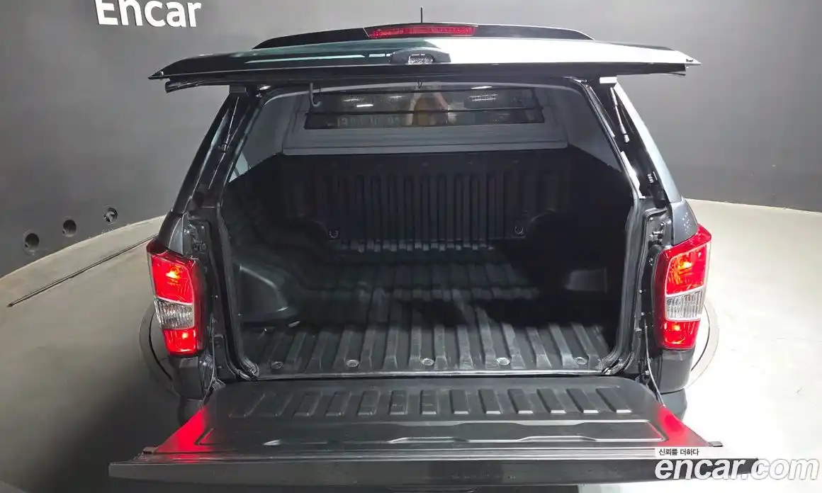SsangYong Rexton 2019 2.2 автомат (гидро), фото 20