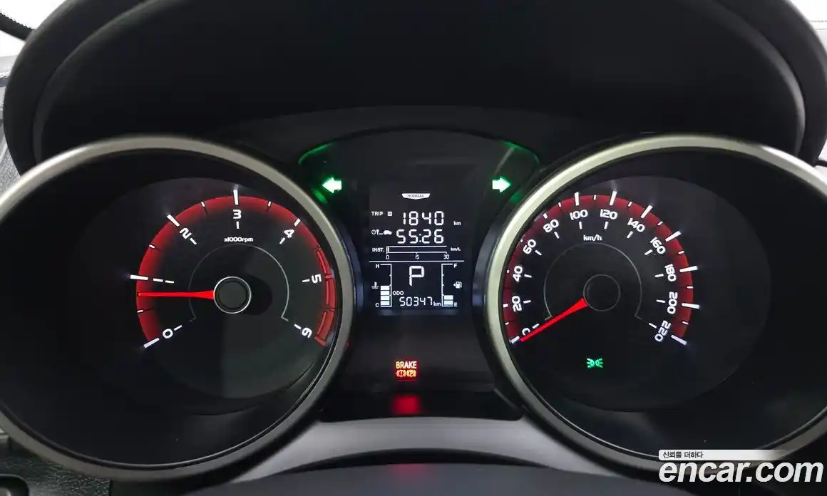 SsangYong TIBOLI 2015 1.6 автомат (гидро), фото 11