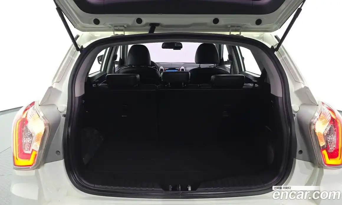 SsangYong TIBOLI 2015 1.6 автомат (гидро), фото 26