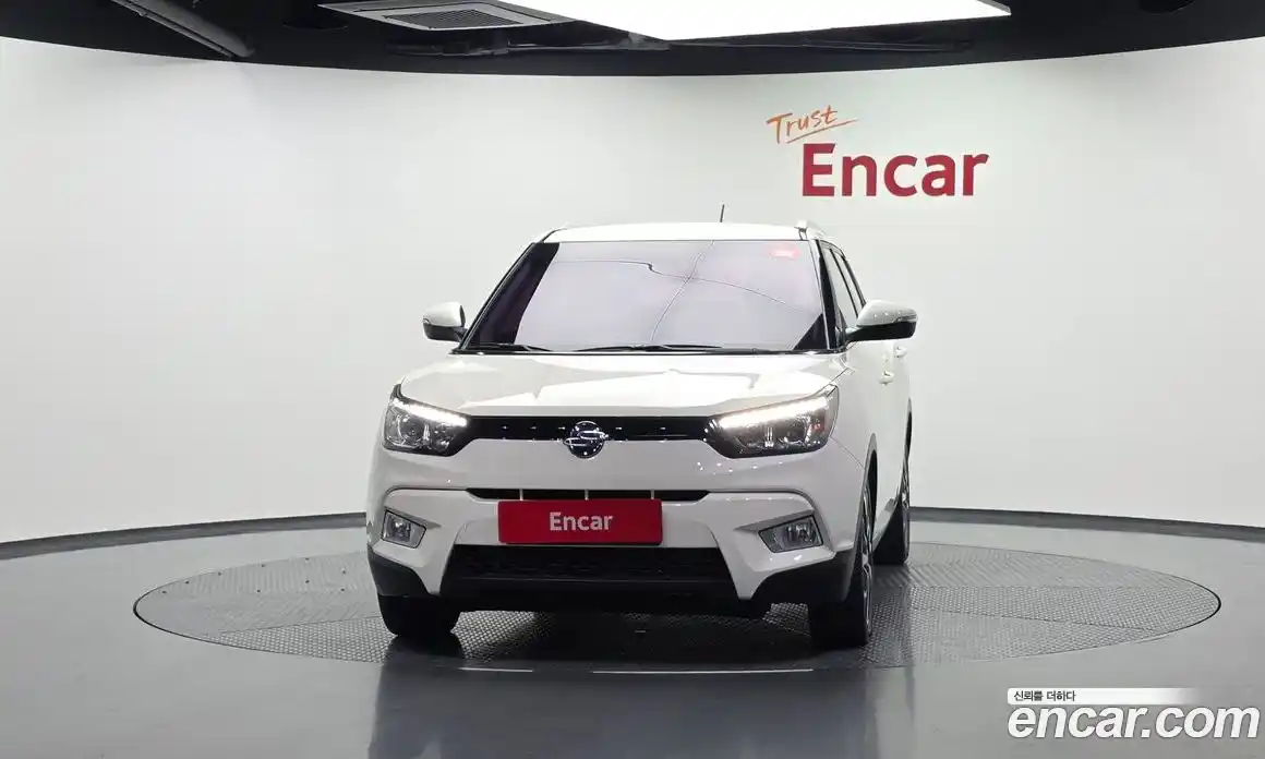 SsangYong TIBOLI 2015 1.6 автомат (гидро), фото 3