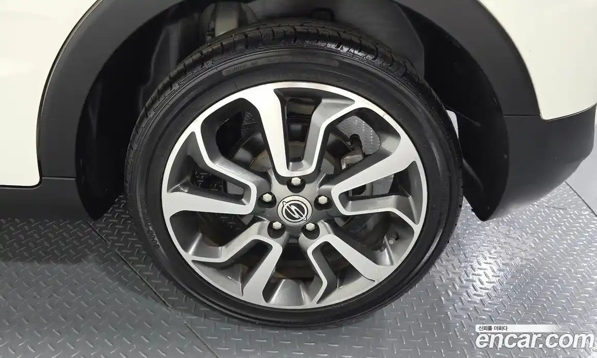SsangYong TIBOLI 2015 1.6 автомат (гидро), фото 7