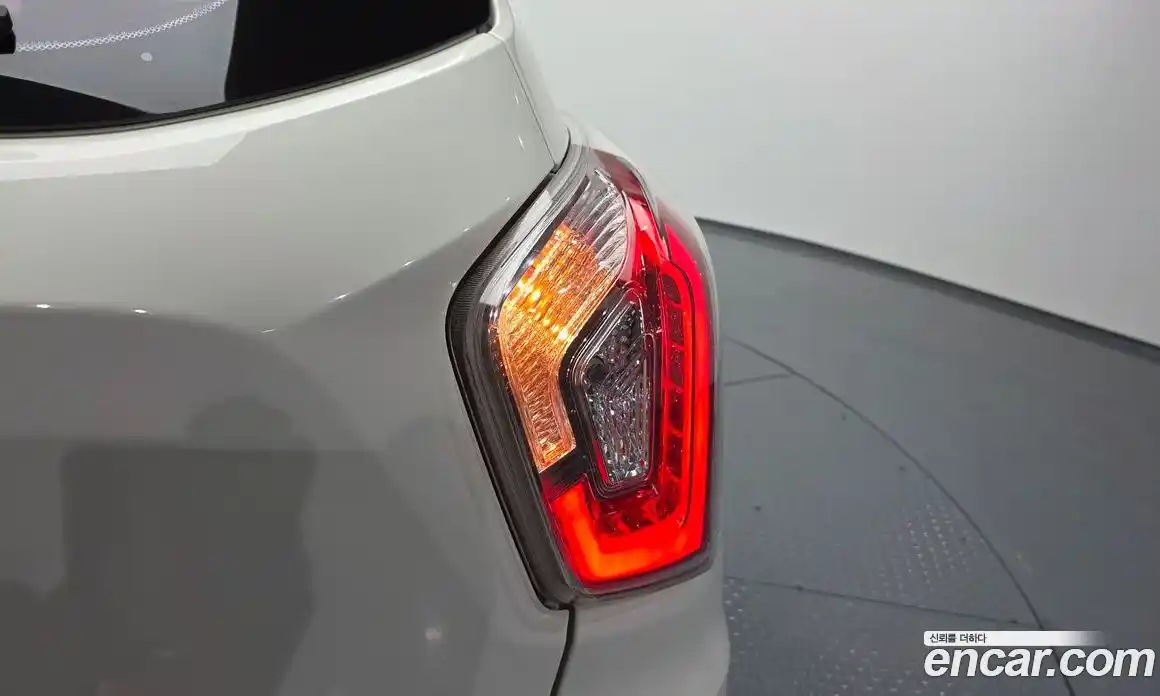 SsangYong TIBOLI 2015 1.6 автомат (гидро), фото 9