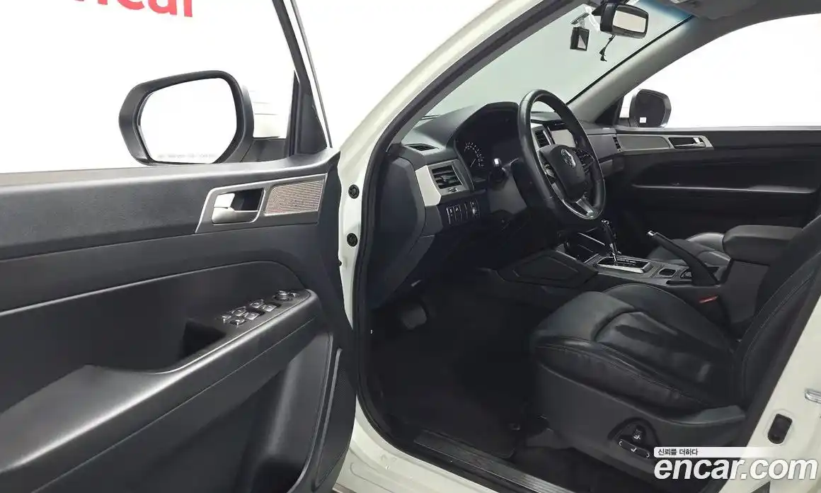 SsangYong Rexton 2018 2.2 автомат (гидро), фото 13