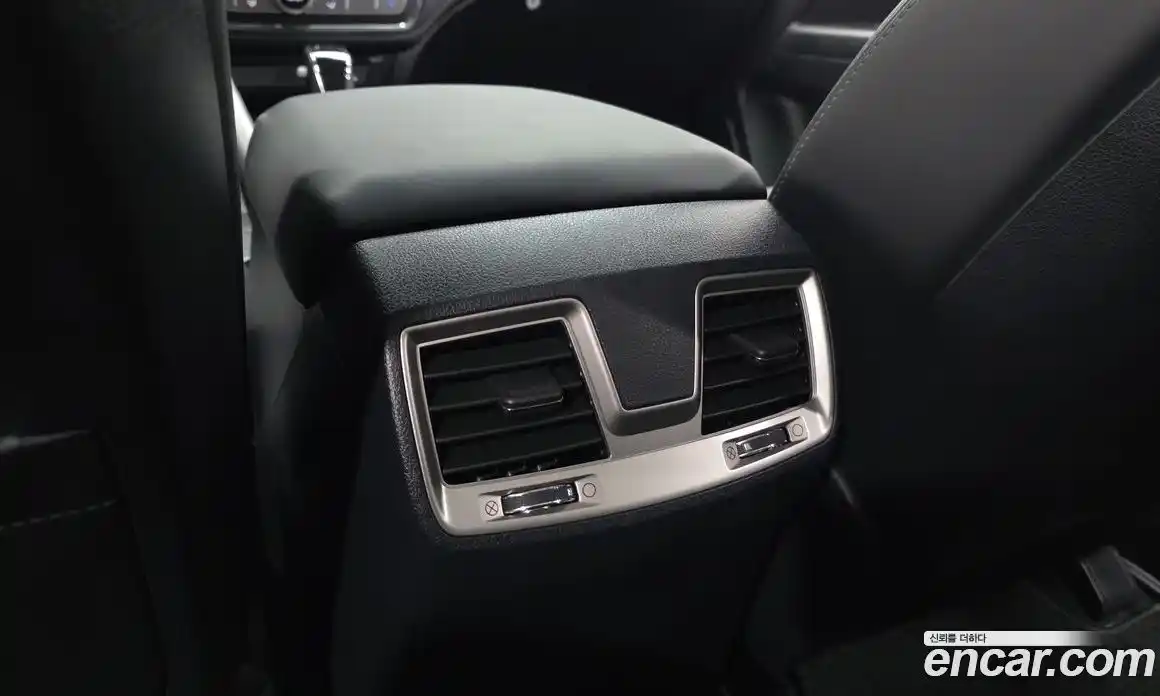 SsangYong Rexton 2018 2.2 автомат (гидро), фото 29