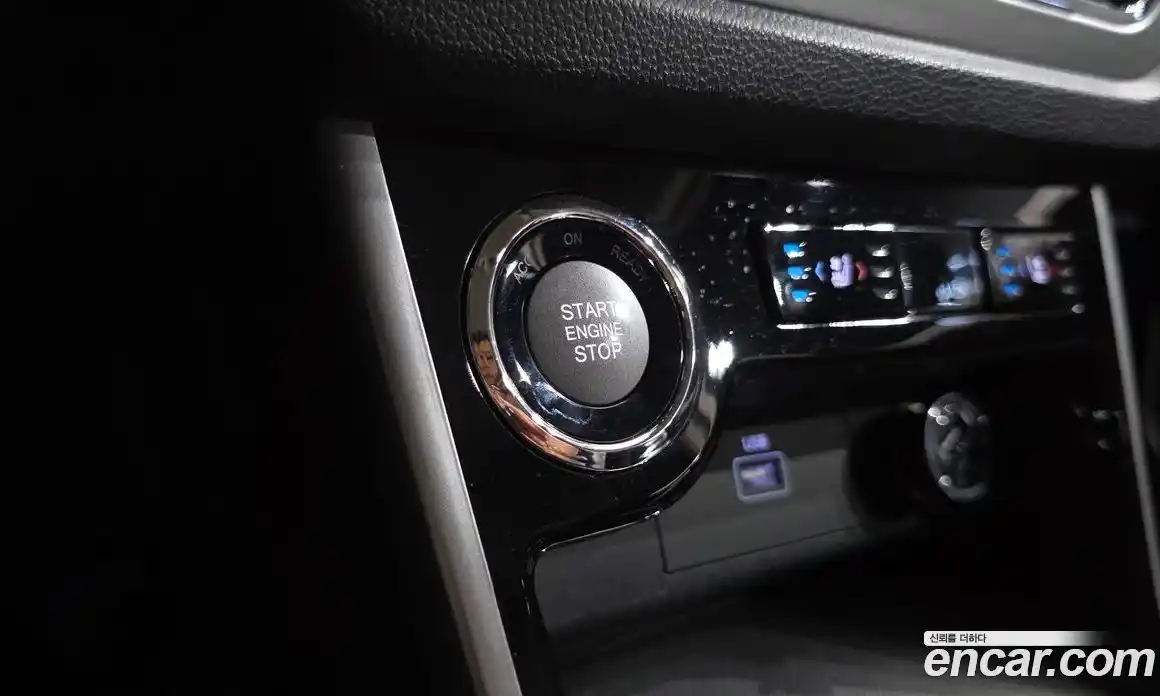 SsangYong Korando 2023 1.5 автомат (гидро), фото 20