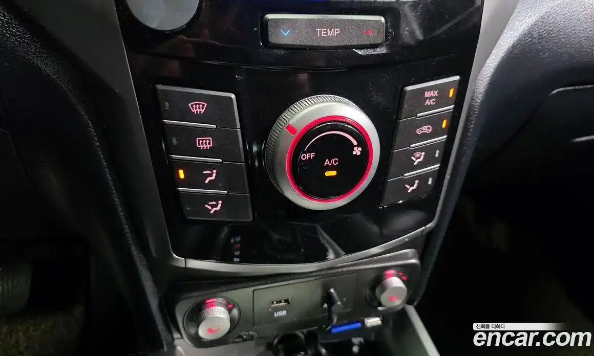 SsangYong TIBOLI 2018 1.6 автомат (гидро), фото 22