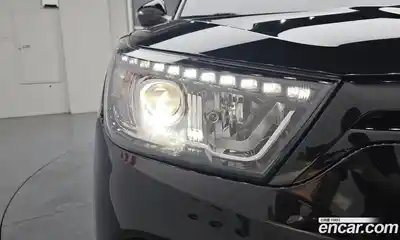SsangYong TIBOLI 2016 1.6 автомат (гидро), миниатюра 8