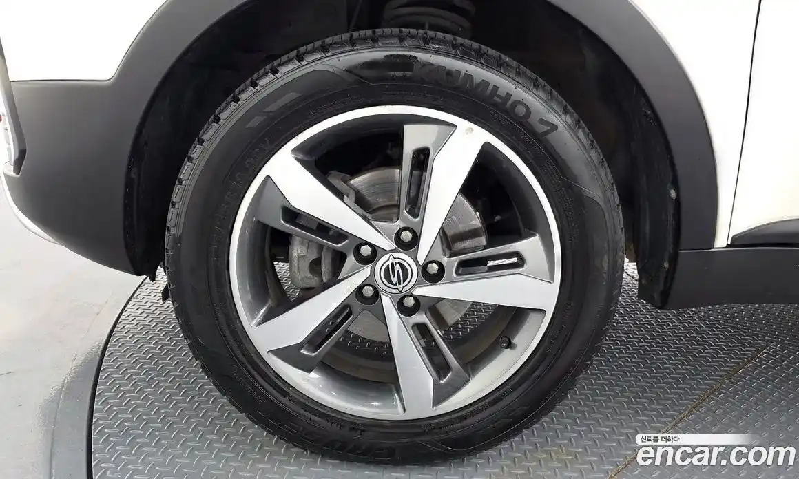 SsangYong Korando 2017 2.2 автомат (гидро), фото 5