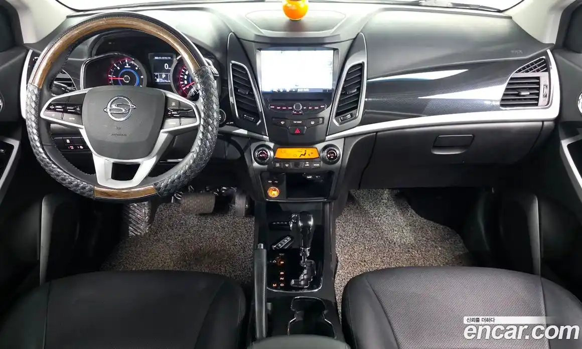 SsangYong Korando 2017 2.2 автомат (гидро), фото 10