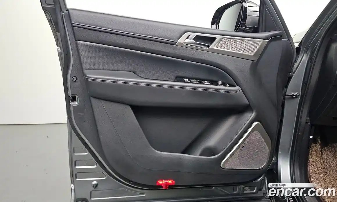 SsangYong Rexton 2018 2.2 автомат (гидро), фото 14