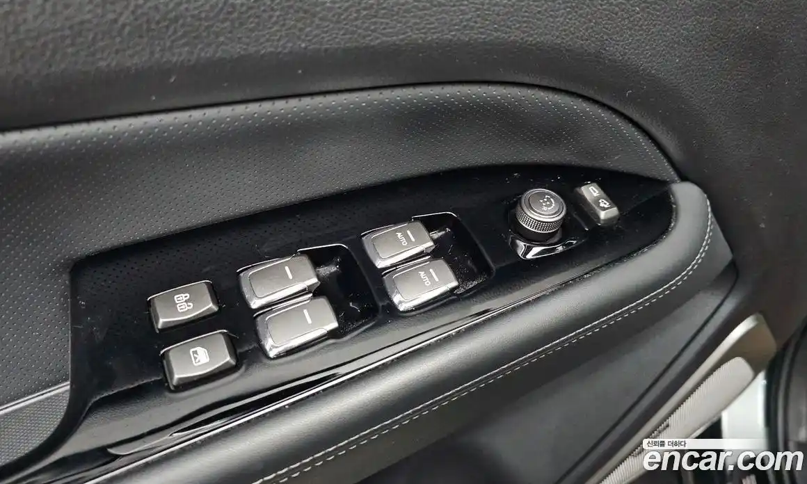 SsangYong Rexton 2018 2.2 автомат (гидро), фото 19