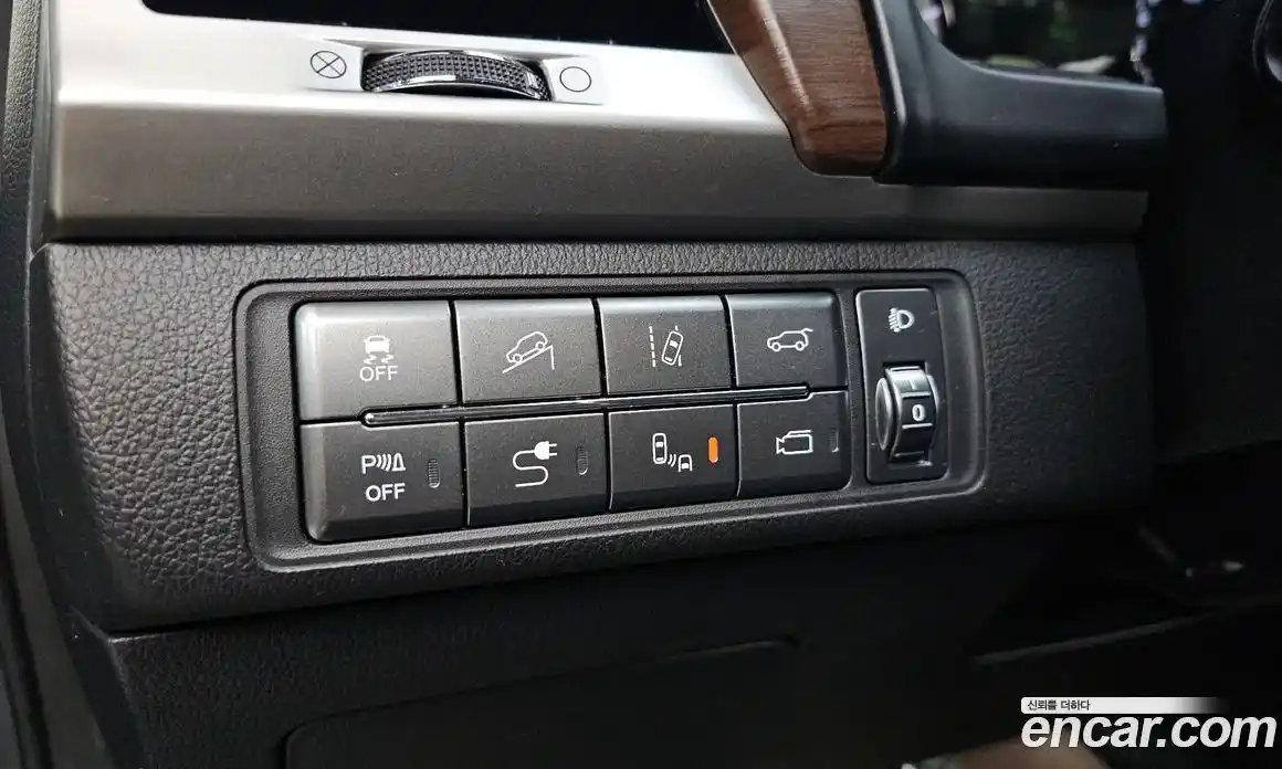 SsangYong Rexton 2018 2.2 автомат (гидро), фото 20