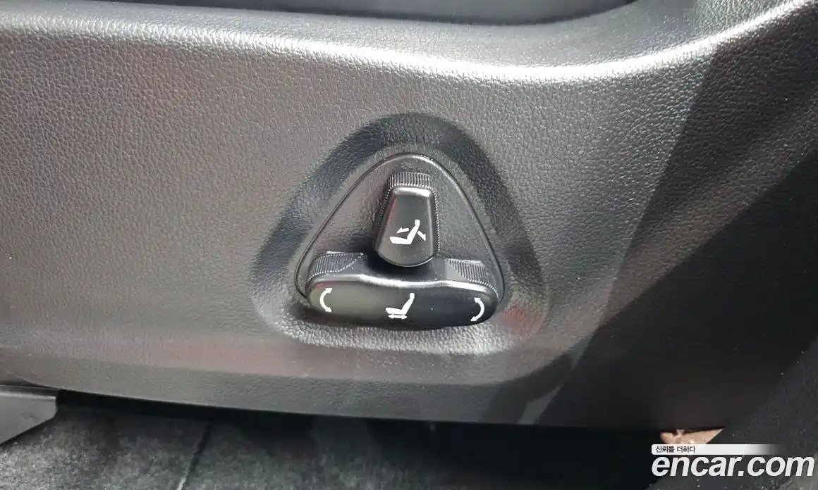 SsangYong Rexton 2018 2.2 автомат (гидро), фото 30