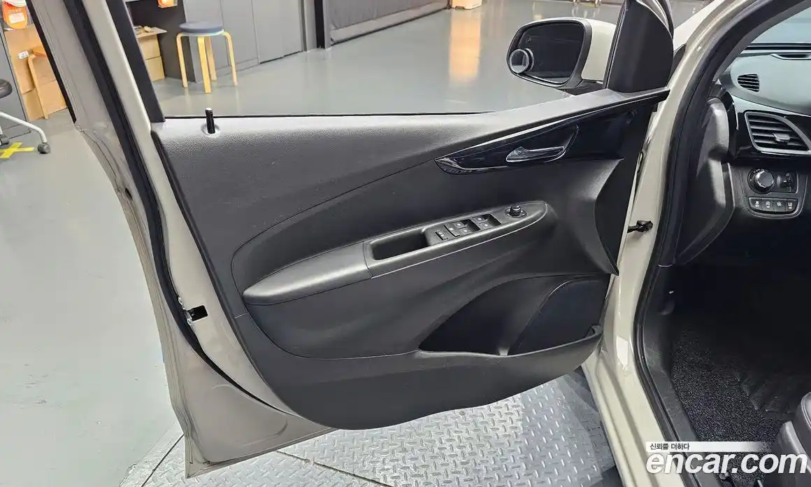 Chevrolet Spark 2019 1.0 автомат (гидро), фото 14