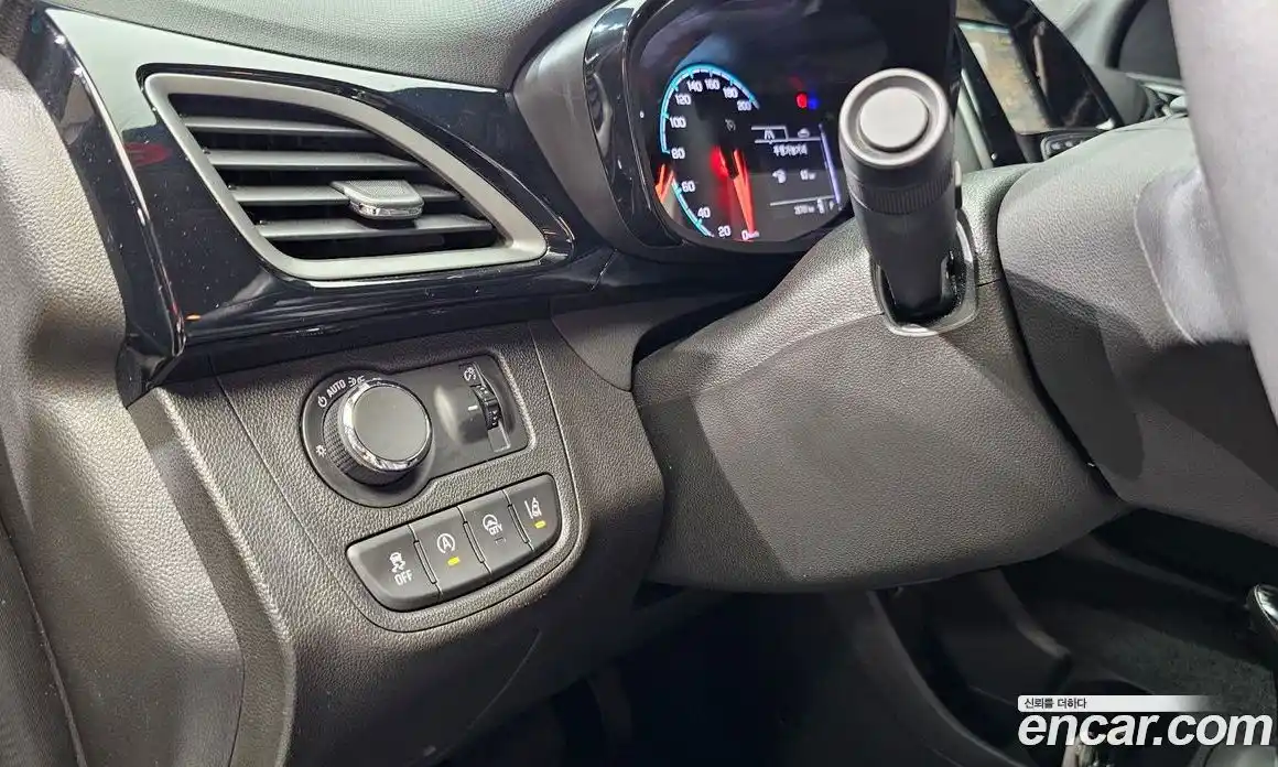 Chevrolet Spark 2019 1.0 автомат (гидро), фото 28