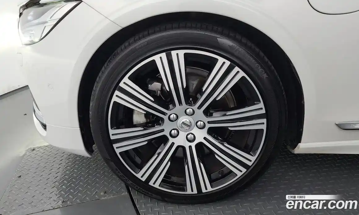 Volvo S90 2021 2.0 автомат (гидро), фото 5