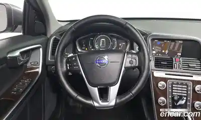 Volvo XC60 2017 2.0 автомат (гидро), миниатюра 12