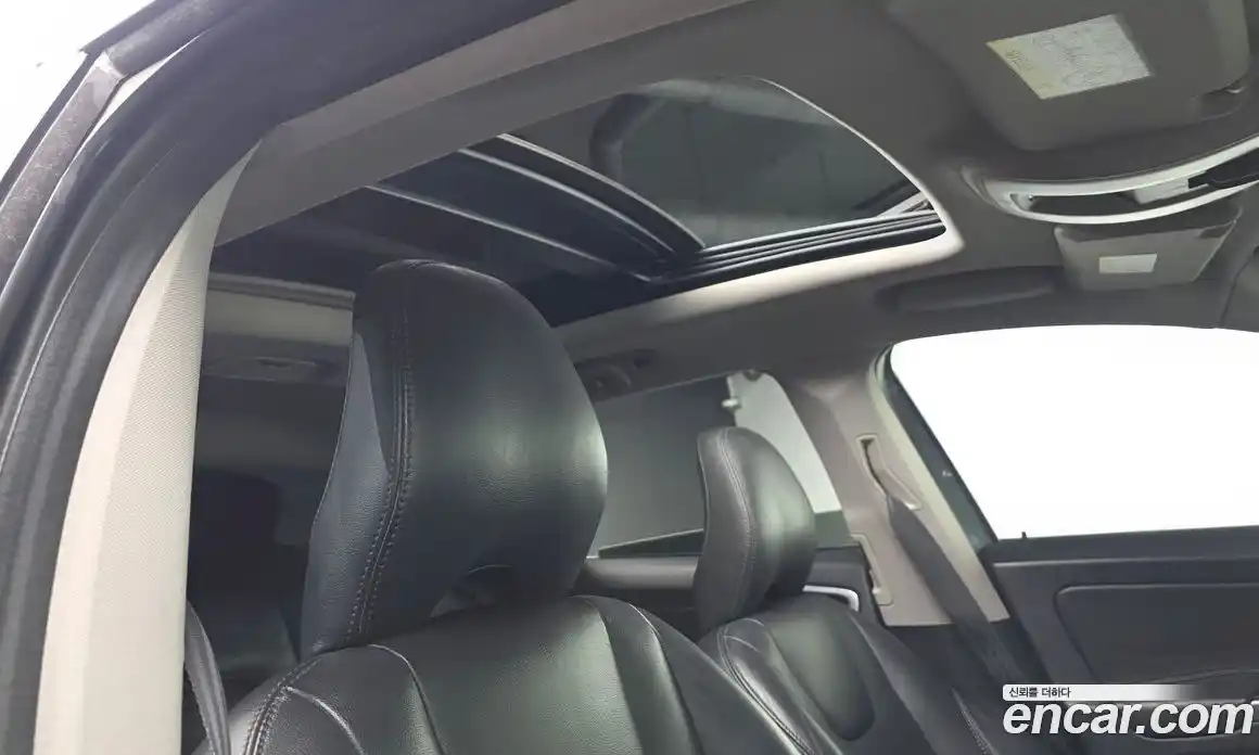 Volvo XC60 2017 2.0 автомат (гидро), фото 16