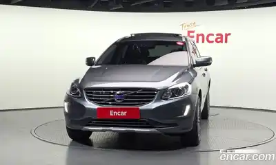 Volvo XC60 2017 2.0 автомат (гидро), миниатюра 3