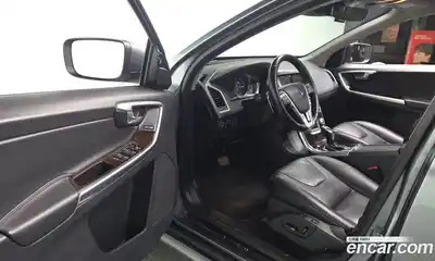 Volvo XC60 2017 2.0 автомат (гидро), миниатюра 10