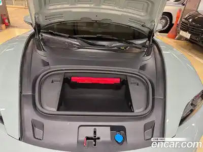 Porsche Taycan 2025 0.1 автомат (гидро), миниатюра 6