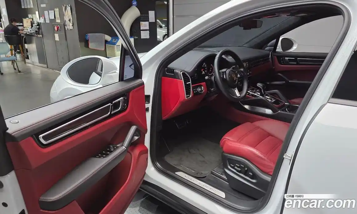 Porsche Cayenne 2023 4.0 автомат (гидро), фото 13