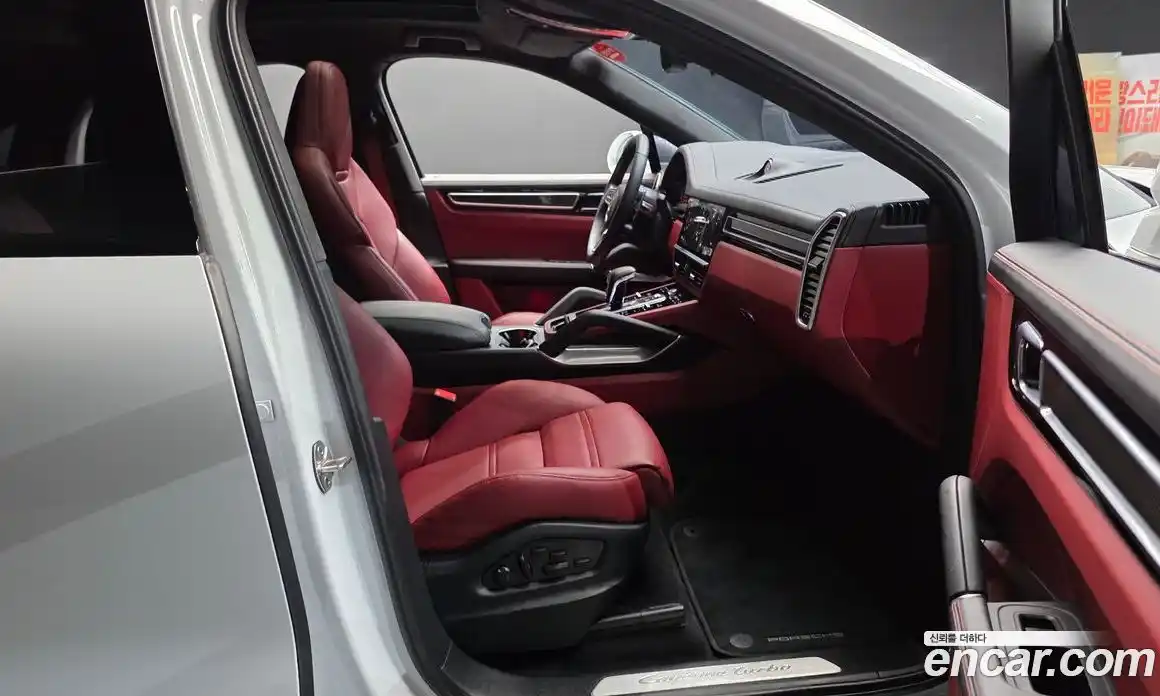 Porsche Cayenne 2023 4.0 автомат (гидро), фото 16