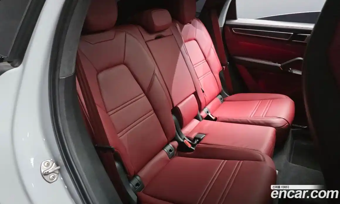 Porsche Cayenne 2023 4.0 автомат (гидро), фото 17