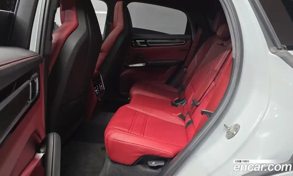 Porsche Cayenne 2023 4.0 автомат (гидро), фото 18