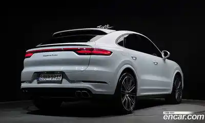 Porsche Cayenne 2023 4.0 автомат (гидро), миниатюра 2