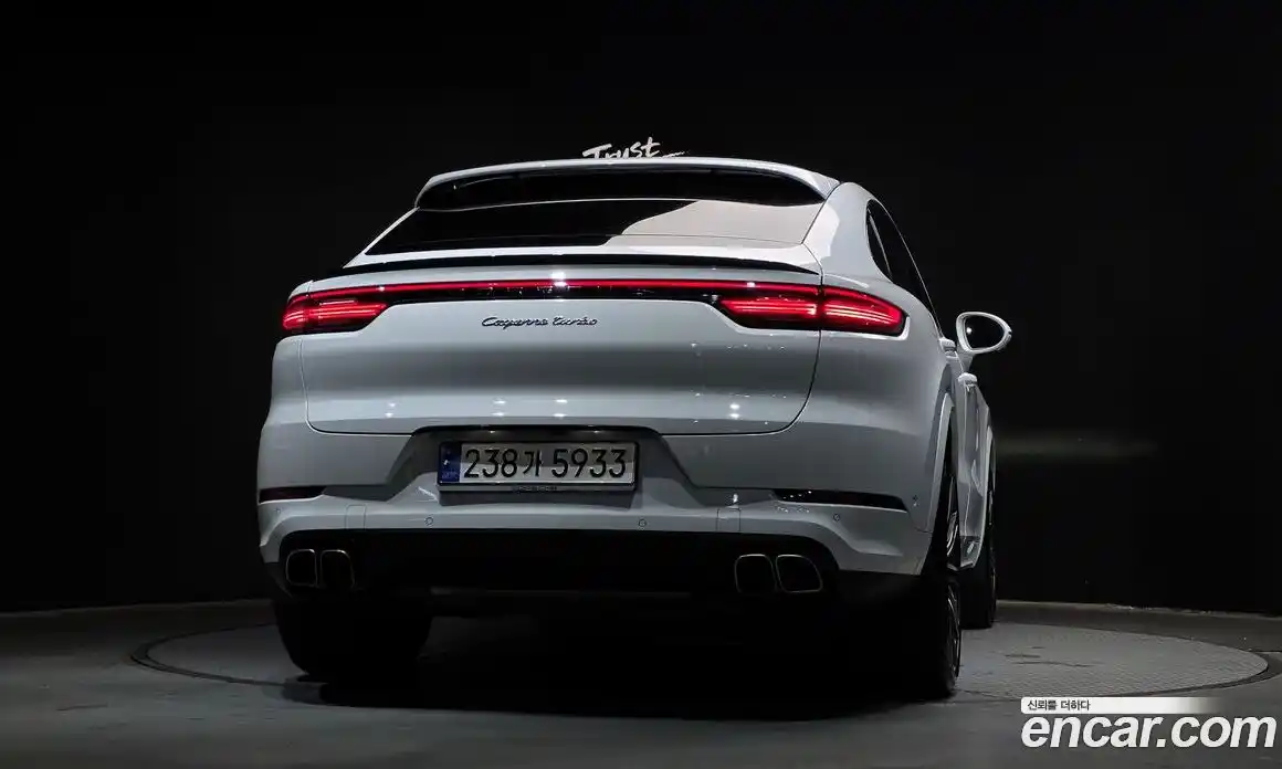 Porsche Cayenne 2023 4.0 автомат (гидро), фото 4