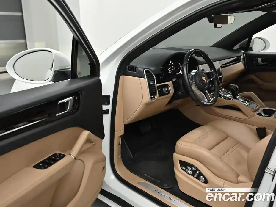 Porsche Cayenne 2020 3.0 автомат (гидро), фото 11