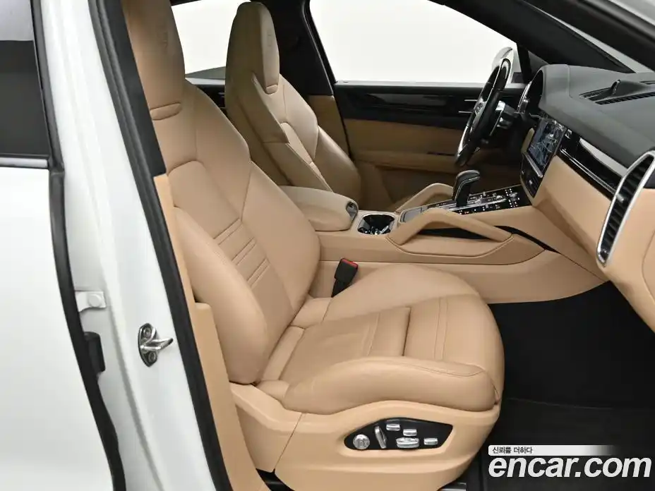 Porsche Cayenne 2020 3.0 автомат (гидро), фото 10