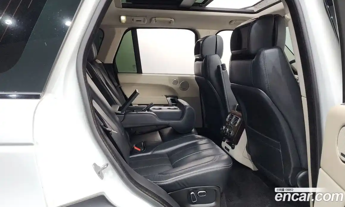 Land Rover Range Rover 2014 4.4 автомат (гидро), фото 11