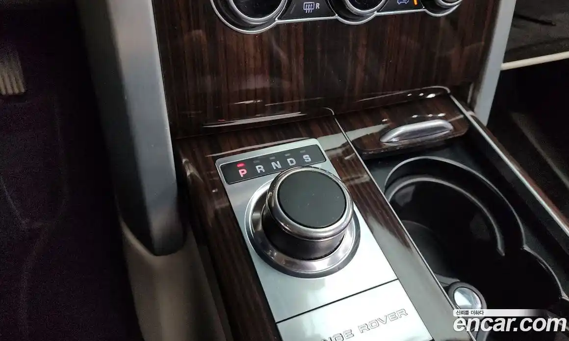 Land Rover Range Rover 2014 4.4 автомат (гидро), фото 9