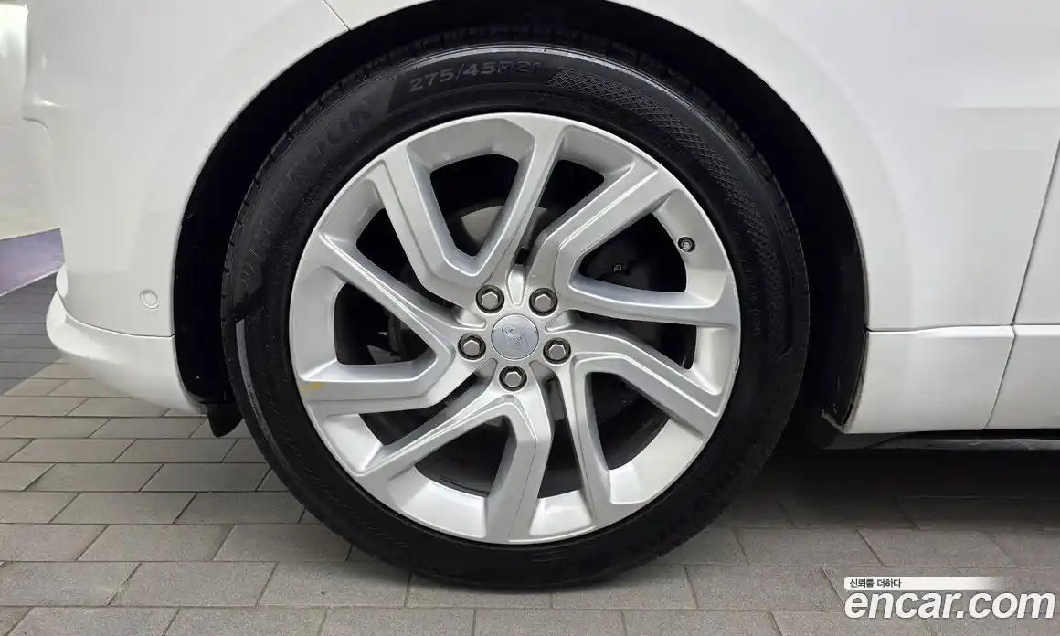 Land Rover Range Rover Sport 2019 3.0 автомат (гидро), фото 5