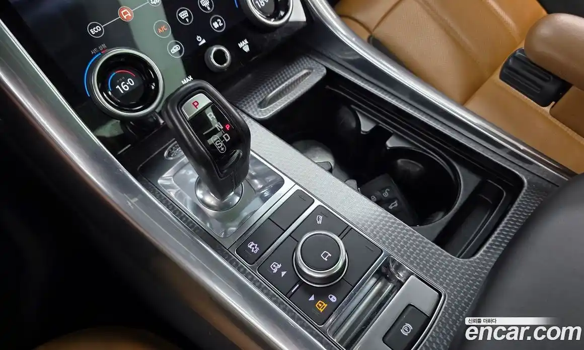 Land Rover Range Rover Sport 2019 3.0 автомат (гидро), фото 9
