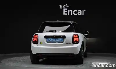 Mini Cooper 2023 автомат (гидро), миниатюра 4