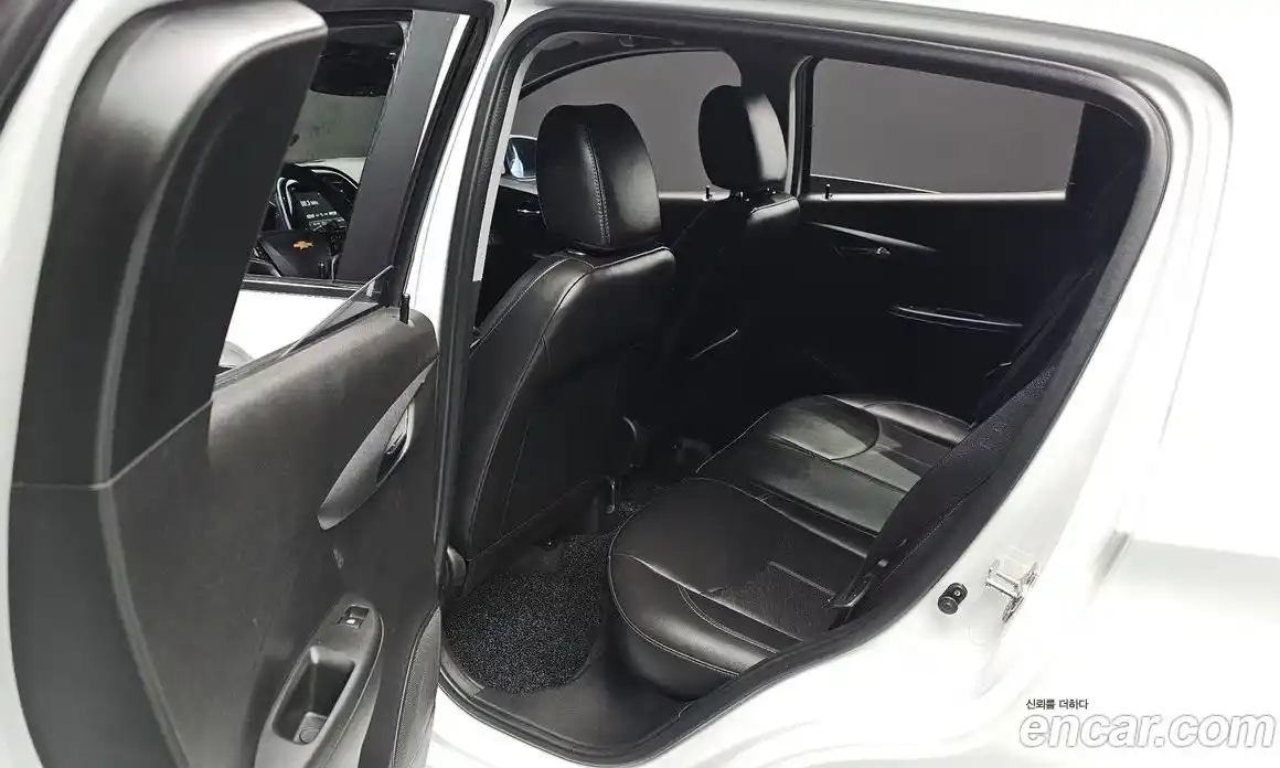 Chevrolet Spark 2016 1.0 автомат (гидро), фото 12