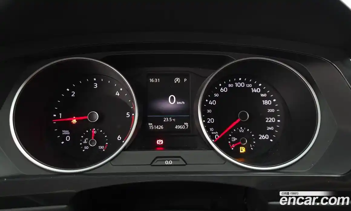 Volkswagen Tiguan 2018 2.0 автомат (гидро), фото 8