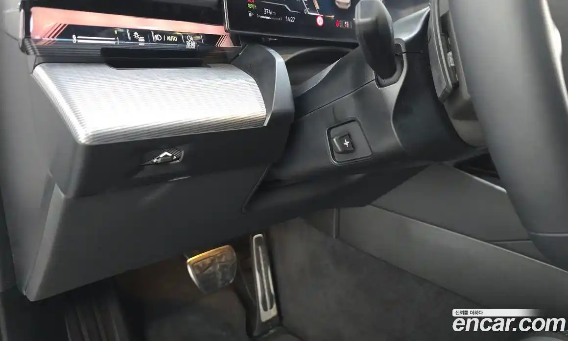 BMW 5 серия 2025 2.0 автомат (гидро), фото 26