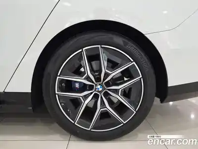 BMW 5 серия 2025 2.0 автомат (гидро), миниатюра 6