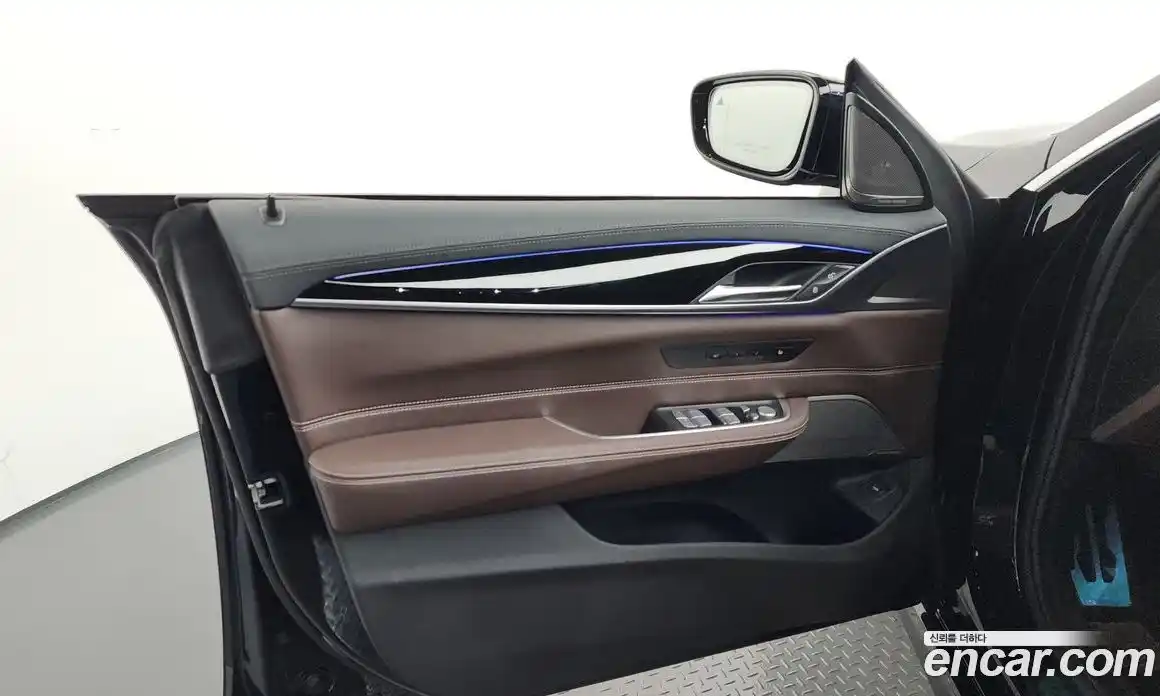 BMW 6 серия 2024 3.0 автомат (гидро), фото 14