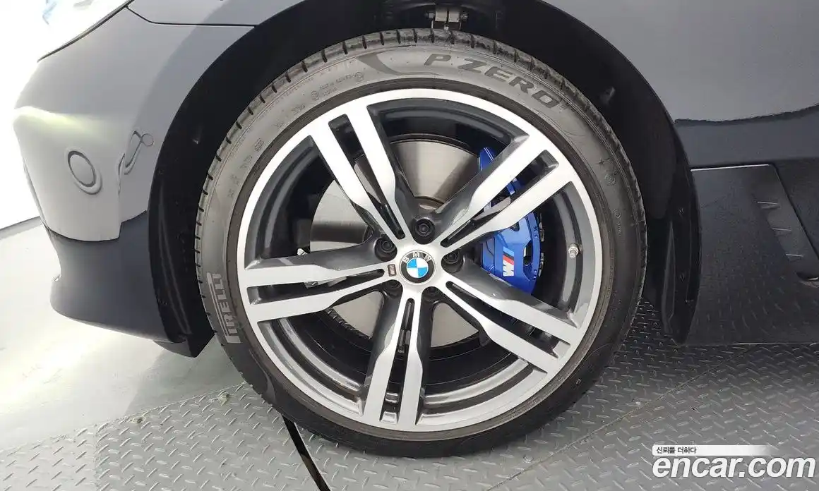 BMW 6 серия 2024 3.0 автомат (гидро), фото 5